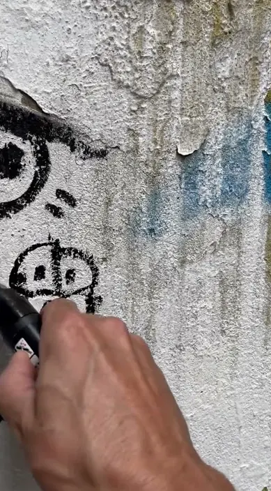 Coarse Salt – street art Barcelona | Art Is Trash Coarse Salt – street art by Art Is Trash, Barcelona, Spain